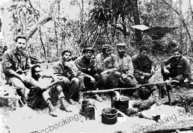 Che Guevara Posing With A Group Of Guerrillas Guerrilla Warfare Ernesto Che Guevara