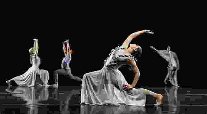 Dancers Performing A Contemporary Dance Piece History Of Dance Gayle Kassing