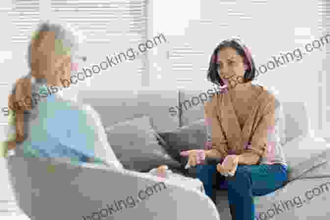 Health Professional Working With A Patient, Applying Health Psychology Principles Mental Health Issues And The Media: An For Health Professionals